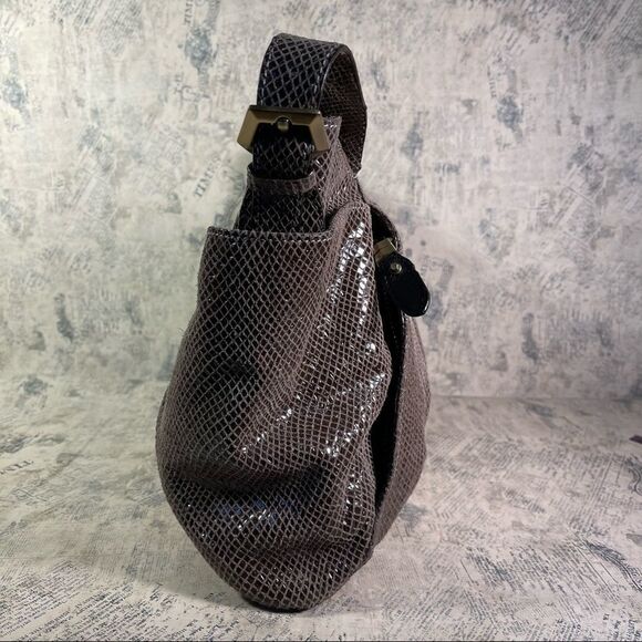 orYany Snake Embossed Leather - Picture 4 of 11